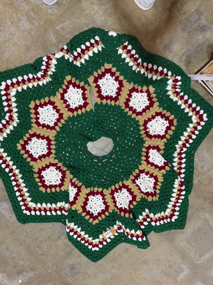 Crochet Tree Skirt