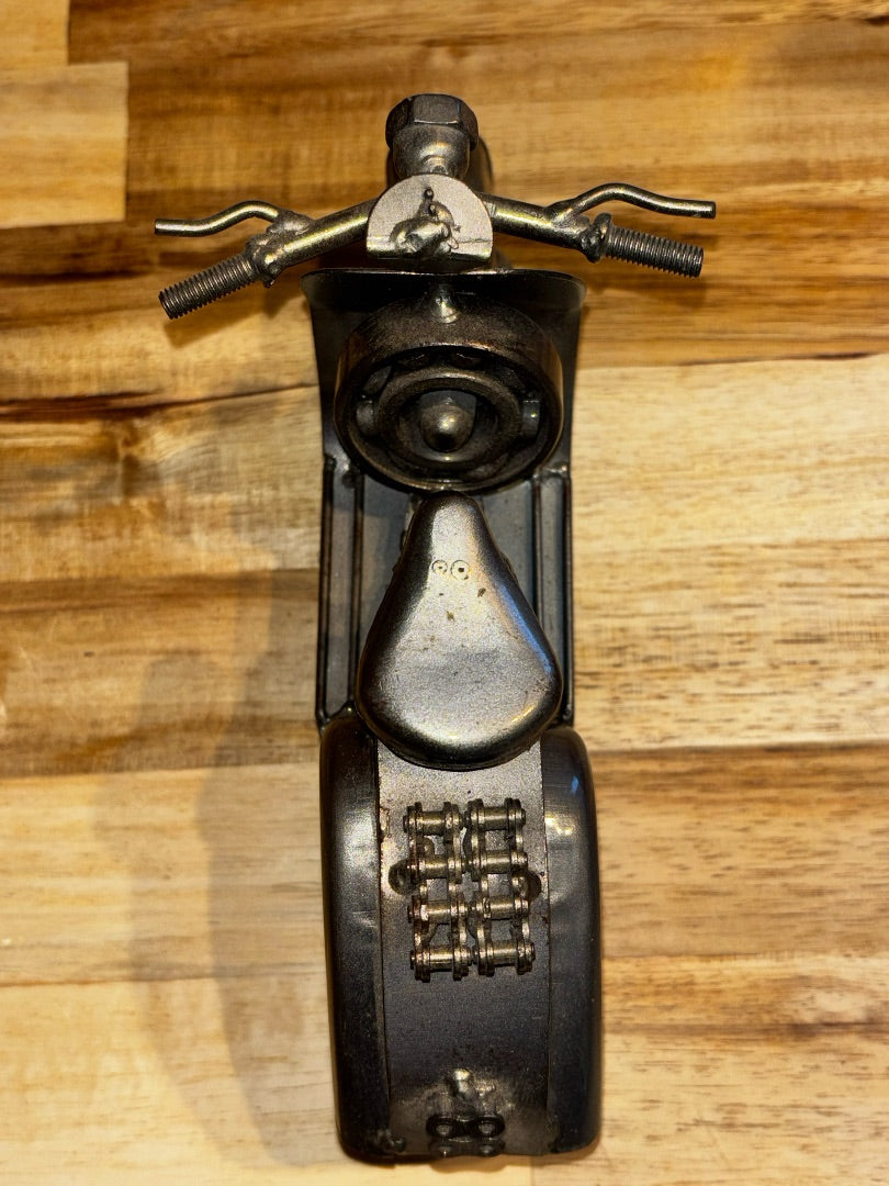 Silver  Vespa Metal Art Scooter