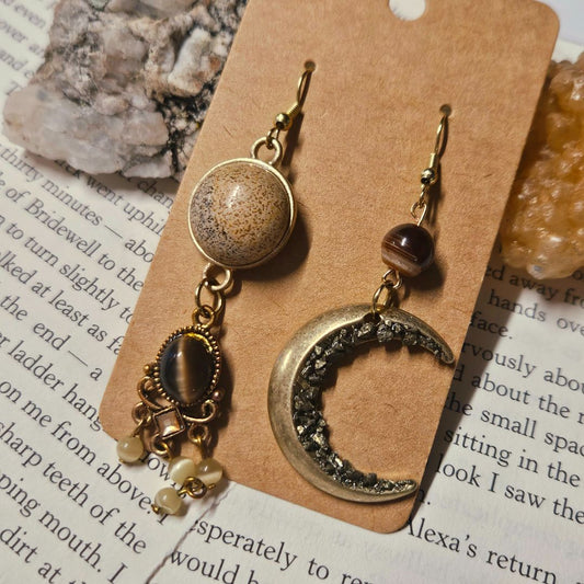 Globe n Moon Earrings